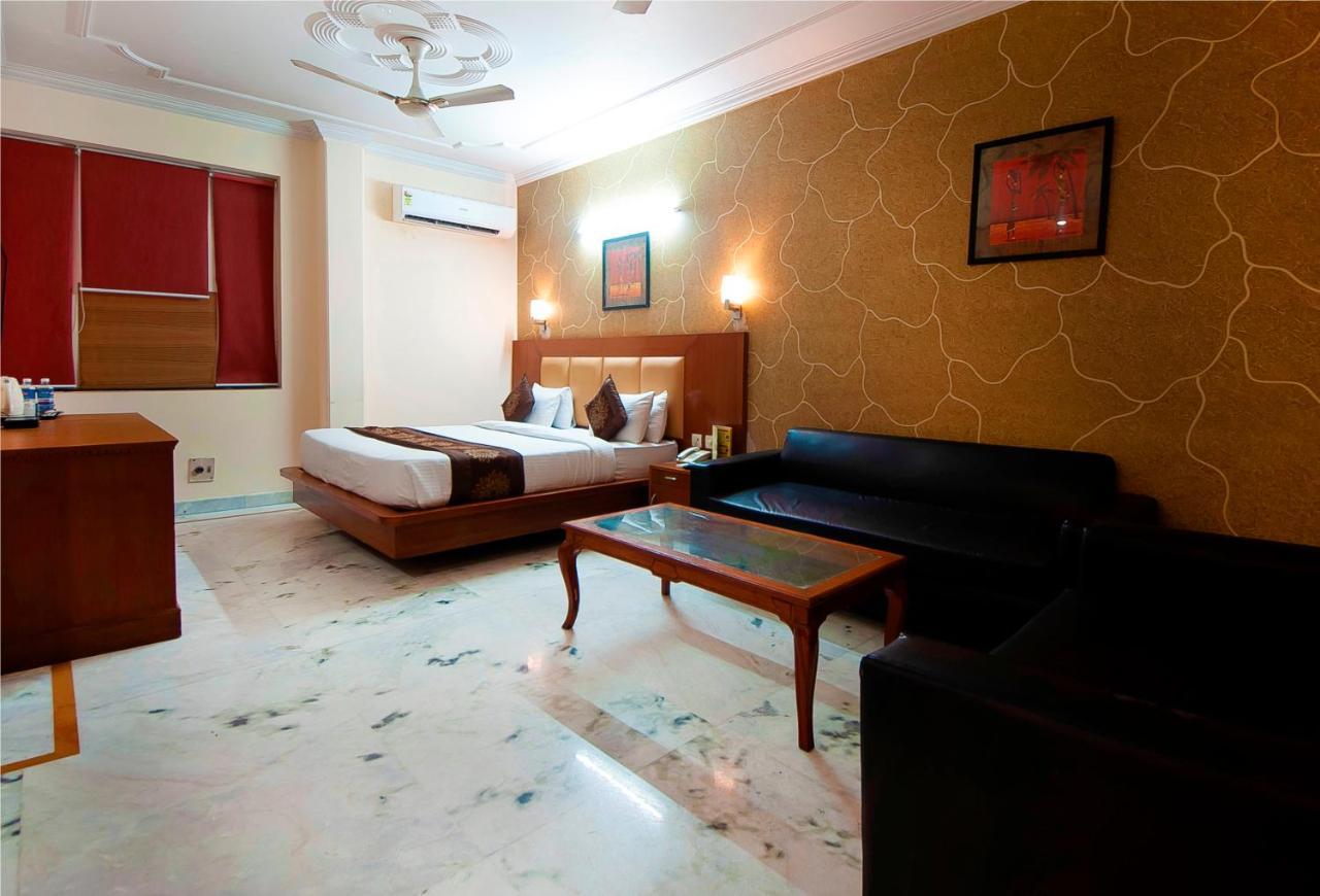 Hotel Fairmint Global Neu-Delhi Exterior foto